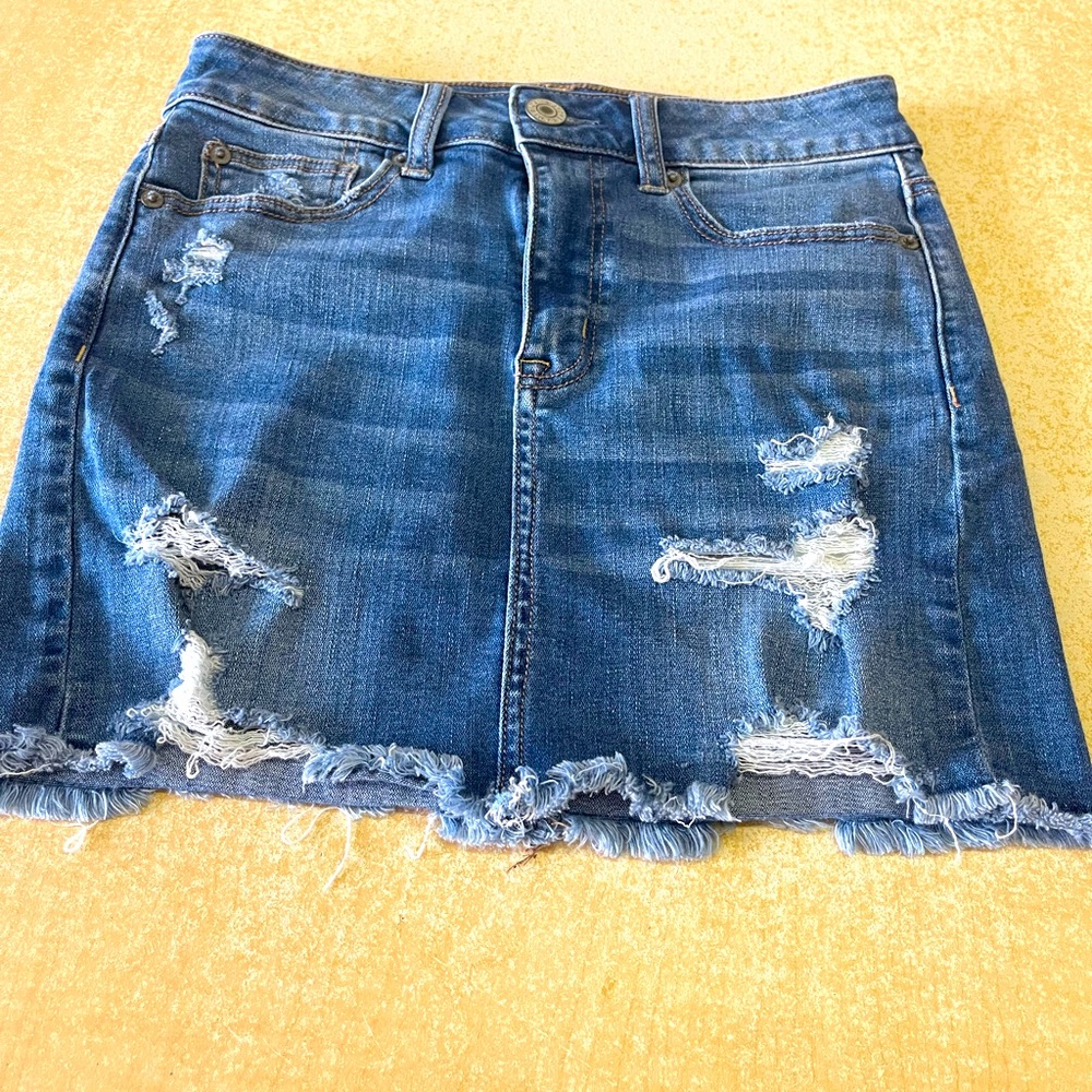 American Eagle skirt.